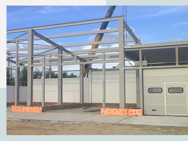 Строительство автосервисов от СтальСтрой-Рлв по цене 617 руб.